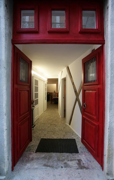 Joivy Alfama 35 Apartments Лиссабон Номер фото