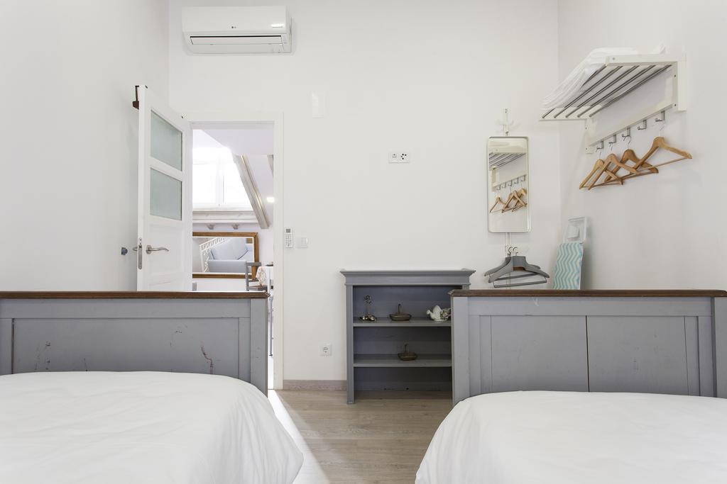 Joivy Alfama 35 Apartments Лиссабон Экстерьер фото